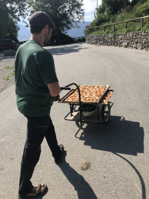 Pizzalieferung.png